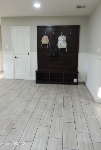 4001 61 St, Phoenix AZ 85033-1712 exterior