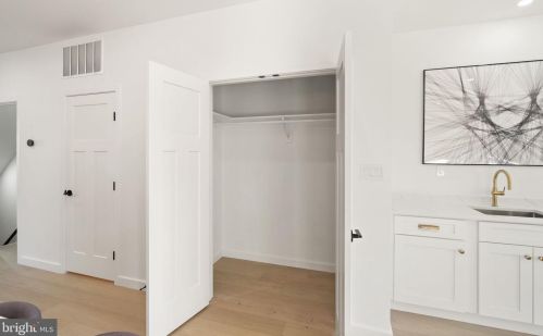 4316 2nd St, Washington DC  20011-7434 exterior