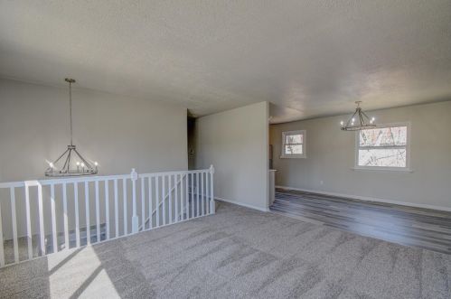 6848 3 Ave, Gary IN 46406-0015 exterior