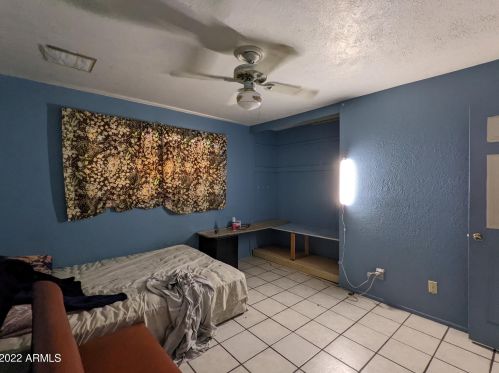 4225 Cavalier Dr, Phoenix AZ 85017-1727 exterior