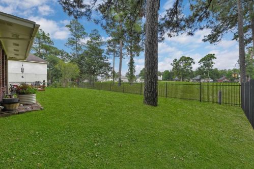 8518 Malardcrest Dr, Humble TX 77346-6119 exterior