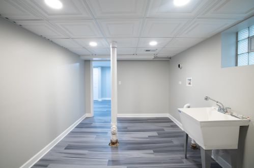 4572 Melvina Ave, Chicago IL  60630-3014 exterior