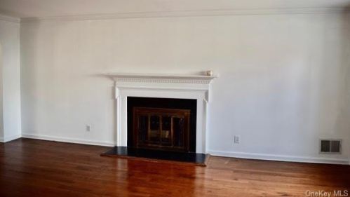 83 Sheridan Ave, Mount Vernon NY 10552-1407 exterior