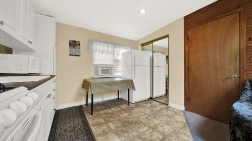 5527 Eddy St, Chicago IL 60641-3248 exterior