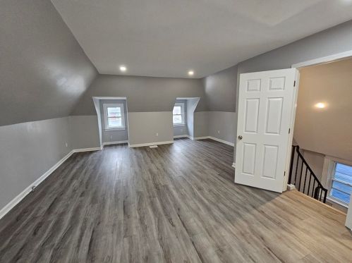 835 Heberton St, Pittsburgh PA  15206-2227 exterior