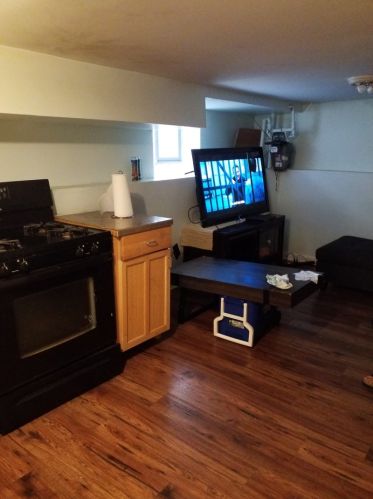 6449 Claremont Ave, Chicago IL 60645-1704 exterior