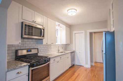 3946 Fairview Ave, Saint Louis MO 63116-3710 exterior