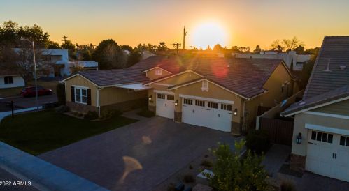 5310 2nd St, Phoenix AZ 85085-7756 exterior