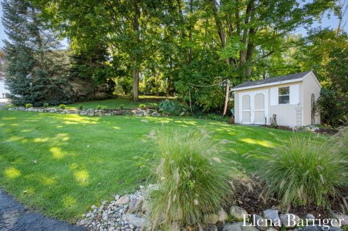 11591 Lally St, Lowell MI 49331-9471 exterior