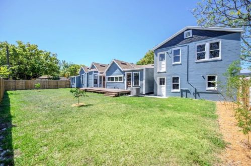 402 Amelia Ave, Tampa FL 33602-1804 exterior