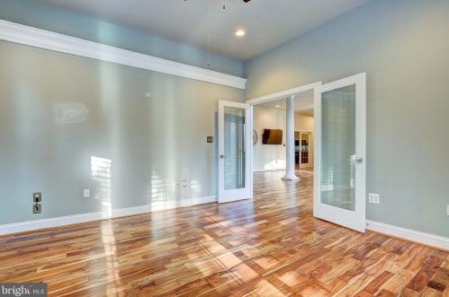 3300 Holland Clf Rd, Huntingtown MD 20639-9722 exterior