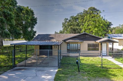 7803 23rd Ave, Tampa, FL 33619-2111