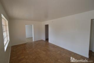 5609 25th St, Tucson AZ  85711-5913 exterior