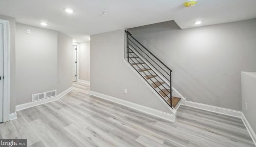 1702 22nd St, Philadelphia PA 19140-3831 exterior