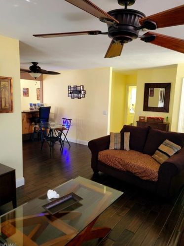 778 109 Ave, Naples FL 34108-1882 exterior