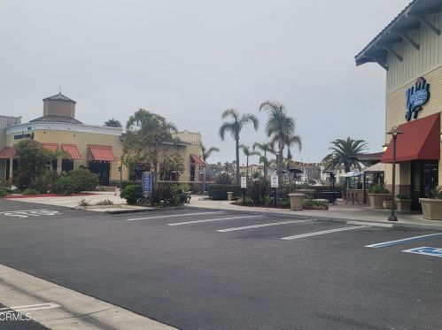 1447 Windshore Way, Oxnard CA 93035-1405 exterior