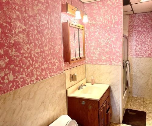 29 Cp St, Worcester MA 01603-2806 exterior