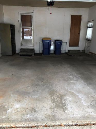 1700 Rodney Cir, Grand Rapids MI 49505-4439 exterior