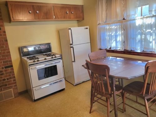 2615 71st St, Milwaukee WI  53219-2512 exterior