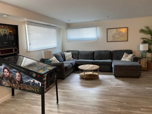 1548 Beach St, Meskegon MI  49441-1006 exterior