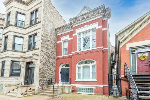 1445 Flournoy St, Chicago, IL 60607-3209