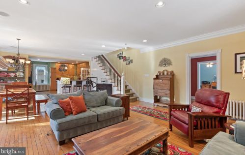 4 Morgan Ln, Media PA 19063-2224 exterior