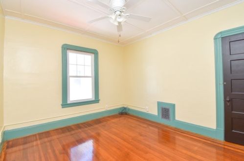 132 Alderman St, Springfield MA 01108-2121 exterior