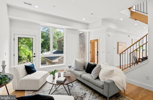 4315 Boone St, Philadelphia PA 19128-5003 exterior