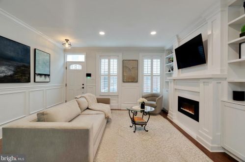 1003 Bouvier St, Philadelphia PA  19146-1903 exterior