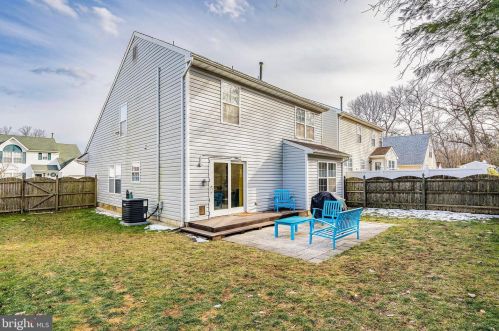 37 Sunnydale Dr, Berkeley Township NJ 08721-1380 exterior