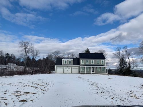 72 Flagg Rd, Concord, NH 03307-1002