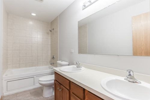 1116 Vermont, Chicago IL 60827-6521 exterior