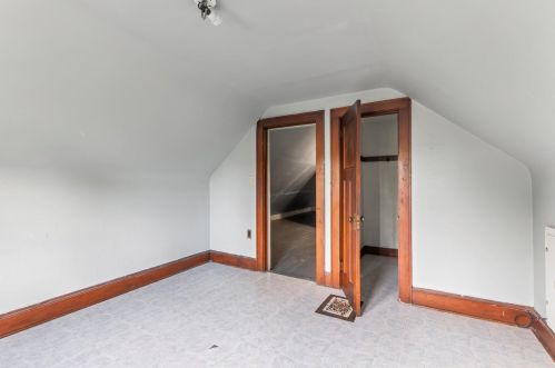 2029 11 St, Milwaukee WI 53204-3827 exterior