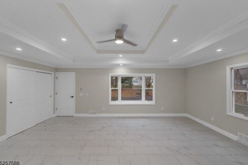 114 Woodlawn Ave, Bridgewater NJ 08807-2031 exterior