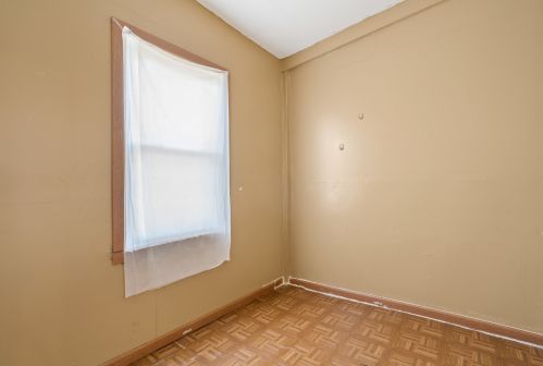 637 Monticello Ave, Chicago IL 60647-3624 exterior