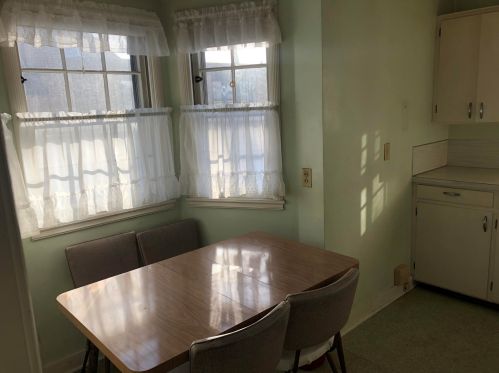 1629 Montague Ave, Meskegon MI 49441-3160 exterior