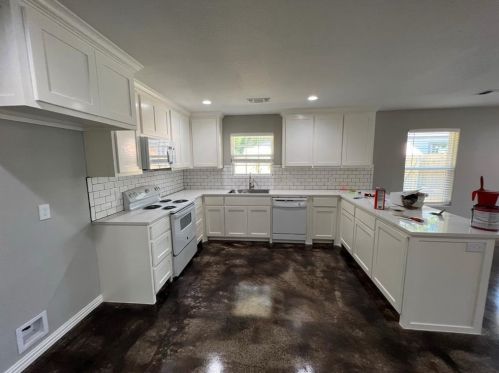 933 Rice St, Denison TX  75020-7546 exterior