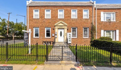 1900 Constitution Ave, Washington DC 20002-6718 exterior