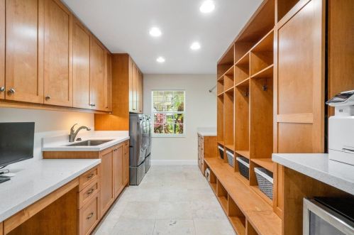 926 38 Ct, Boynton Beach FL 33435-8530 exterior