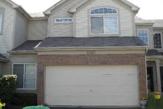 1040 Woodview Ct, Aurora, IL 60502-9097