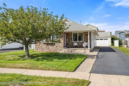 207 Washington Ave, Point Pleasant Beach NJ  08742-3366 exterior