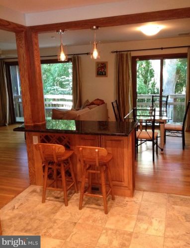 5707 Halpine Rd, Rockville MD exterior