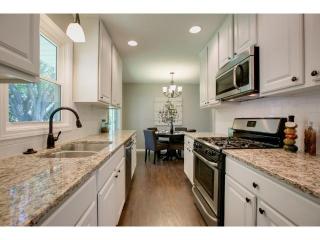 2046 6 St, Saint Paul MN  55109-3804 exterior