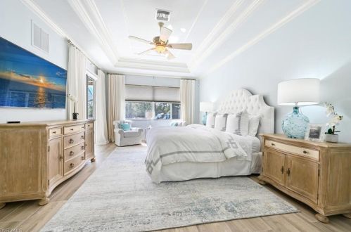 5631 Lago Villaggio Way, Naples FL 34104-5739 exterior