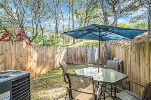 2370 Cv Rd, Lithonia GA 30058-8960 exterior