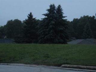 10468 Norwich Ave, Milwaukee, WI 53228-2026