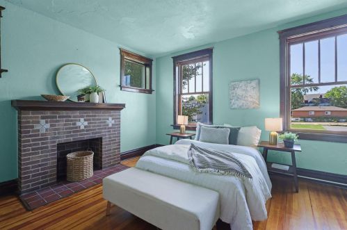 2921 Chippewa St, Saint Louis MO 63118-3720 exterior