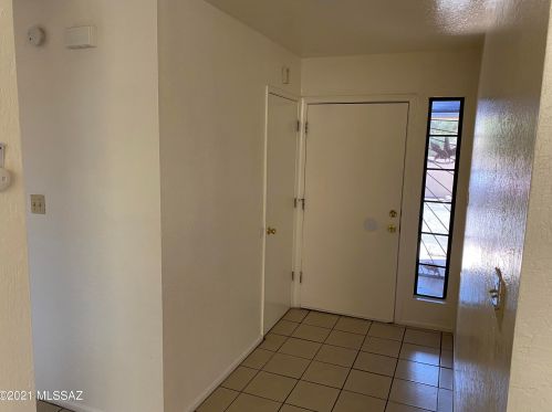 254 Pastime Rd, Tucson AZ 85705-3399 exterior