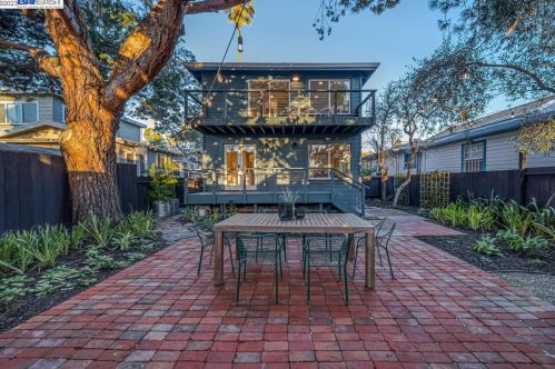 1112 Kains, Berkeley CA 94706-1218 exterior