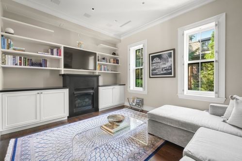 49 Appleton St, Boston MA  02116-6214 exterior